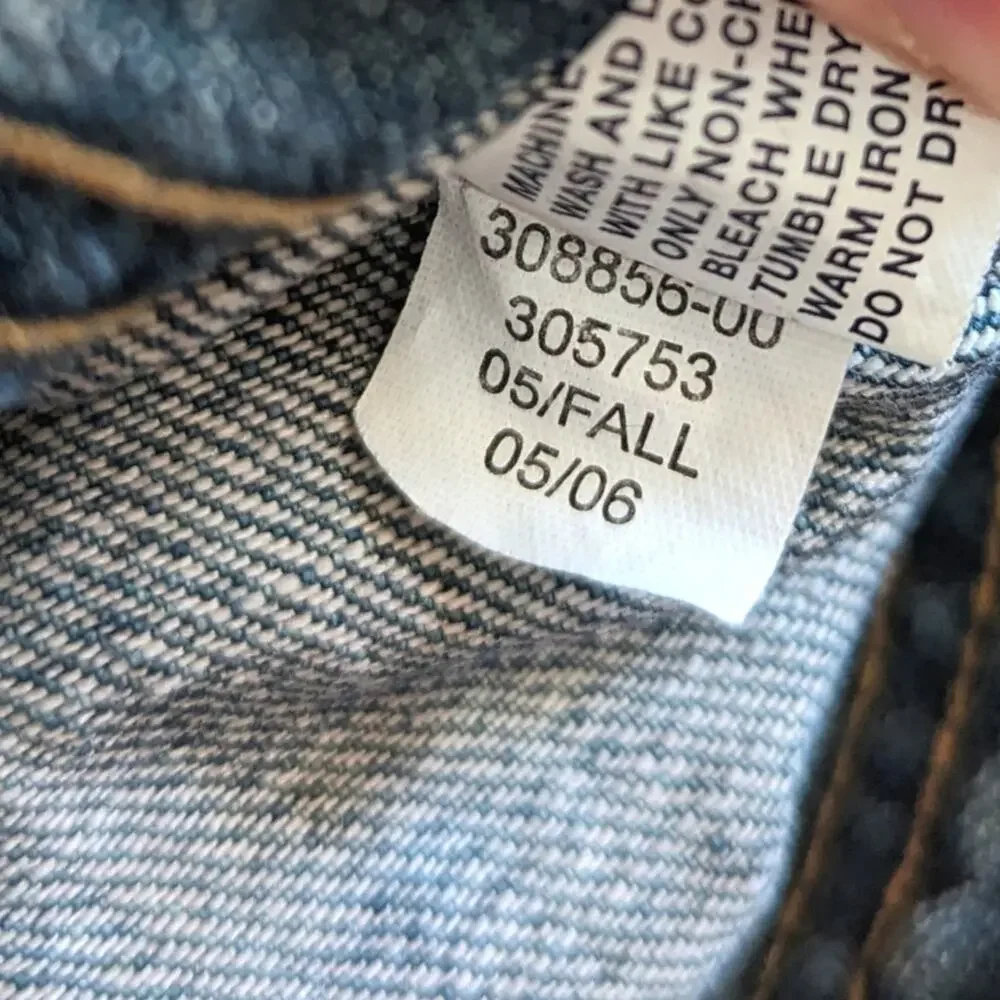 Vtg Y2K Gap Denim Jacket Girls Sz 4-5T Embroidered
